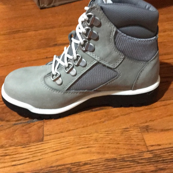 Timberlands - Picture 3 of 5